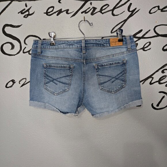 Aeropostale Midi Jean Shorts, 6 - Picture 3 of 6